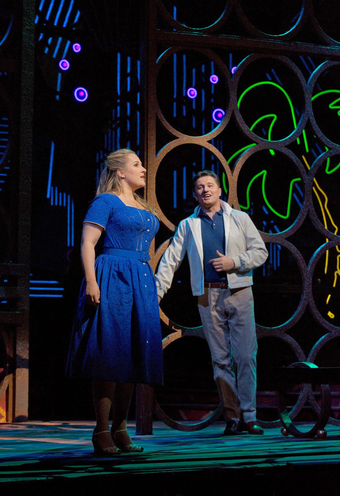 El Duque seduciendo a Gilda. foto metopera