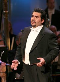El tenor Luis Olivares. foto facebook